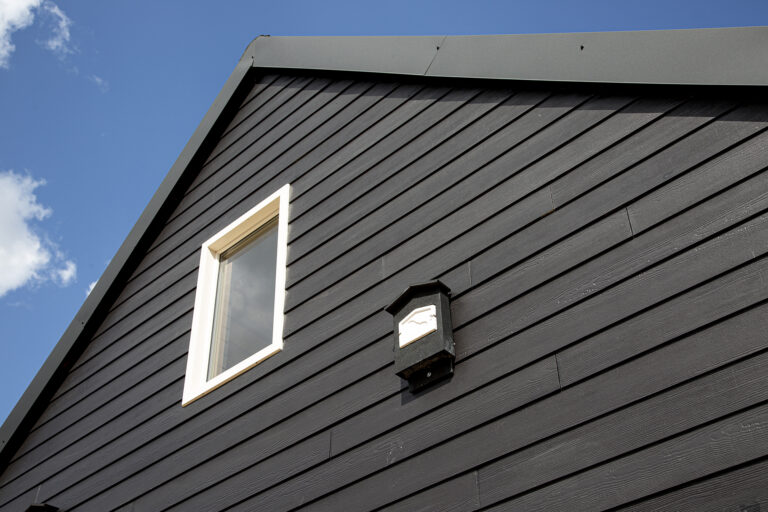 The Durability and Long-Term Benefits of James Hardie Plank Cedar for Your Home